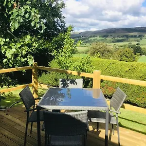 The Hut In The Orchard @ Yorecroft Apartment
